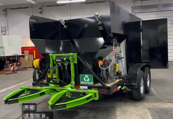 Trash Bin Automatic Cleaning Machine1 Trash Bin Automatic Cleaning Machine1